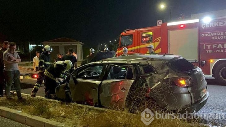 Tekirdağ'da otomobil aydınlatma direğine çarptı: 1 ölü, 2 yaralı