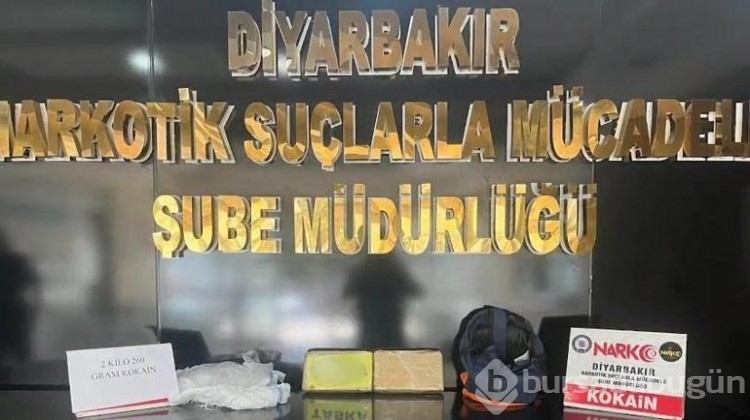 Diyarbakır'da 34 bin uyuşturucu hap ile 2 kilo kokain ele geçirildi