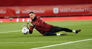 Süper Lig'de tarihi transfer! Muslera'dan Uğurcan Çakır sürprizi: Hemen telefona sarıldı