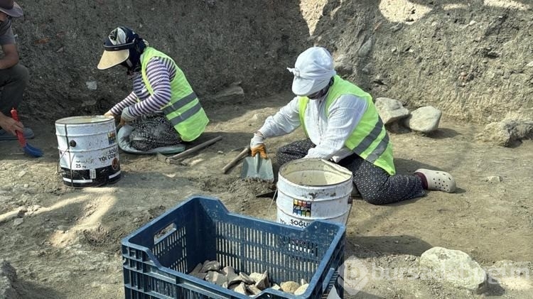 Hera'nın Şehri'ndeki kazılarda, cam üretimine ait izler bulundu