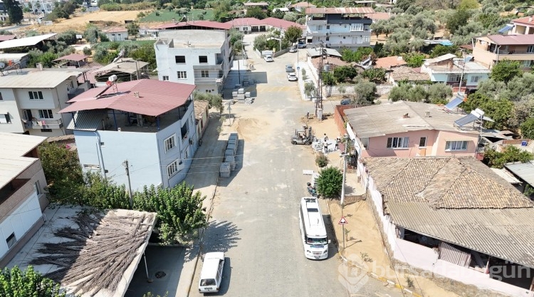 Nazilli Belediyesi Dallıca'da kaldırımları yeniliyor