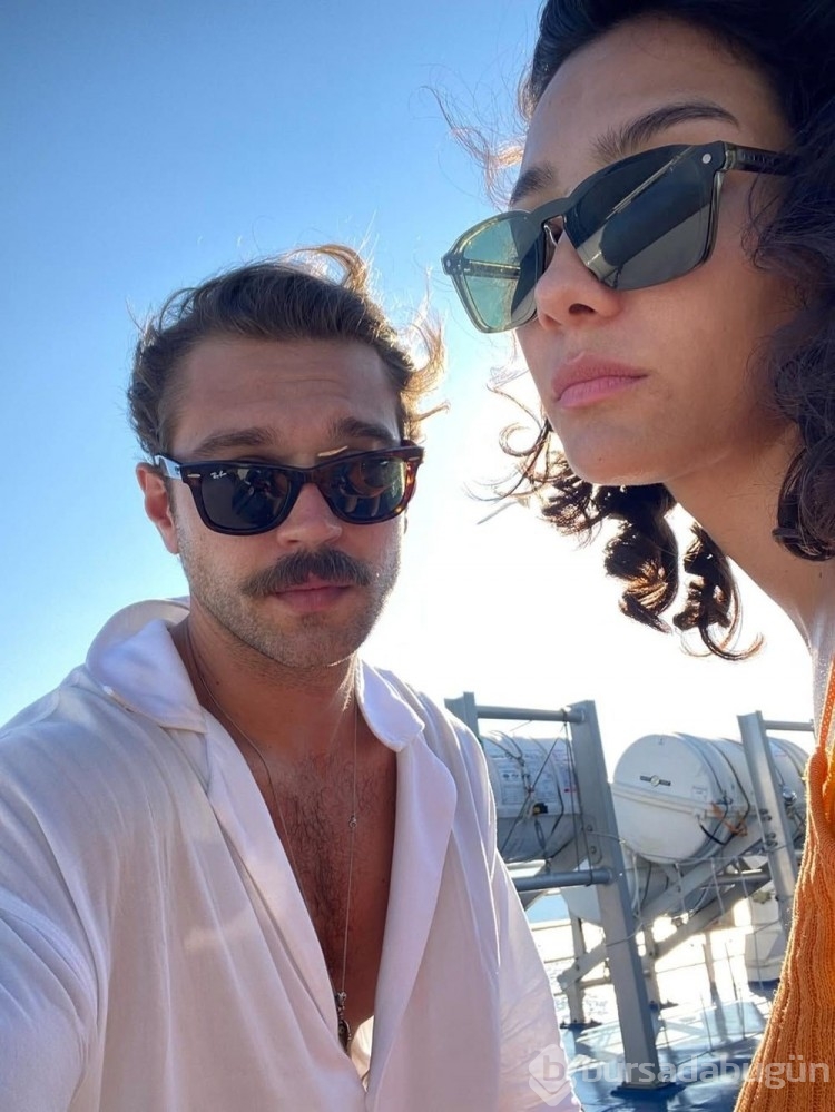 Aybüke Pusat ve Furkan Andıç'tan aşk dolu pozlar