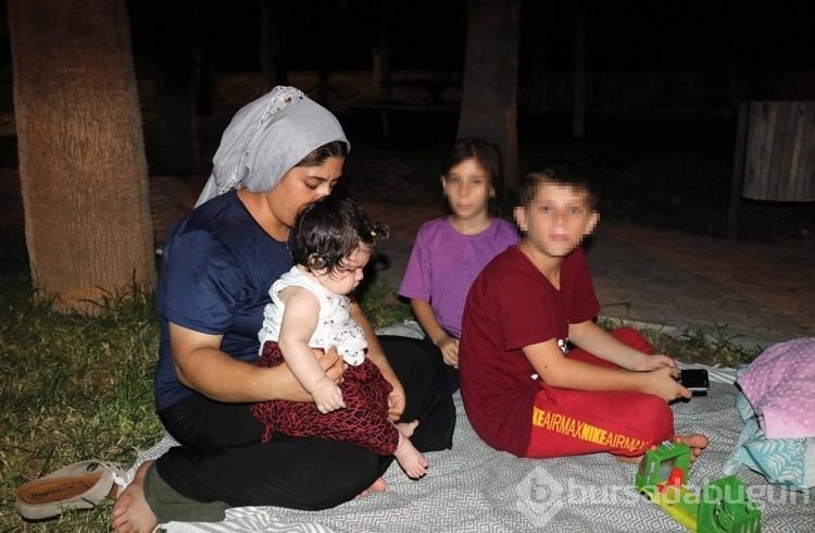 Evini lağım suyu bastı, 4 çocuğuyla sokakta kaldı