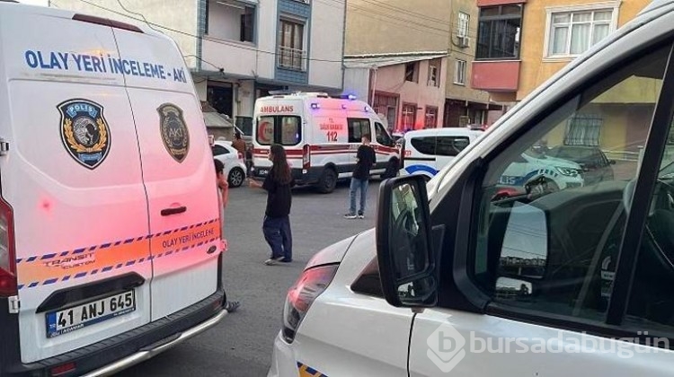 Kötü koku gelen evde anne- kız ölü bulundu