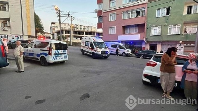Kötü koku gelen evde anne- kız ölü bulundu