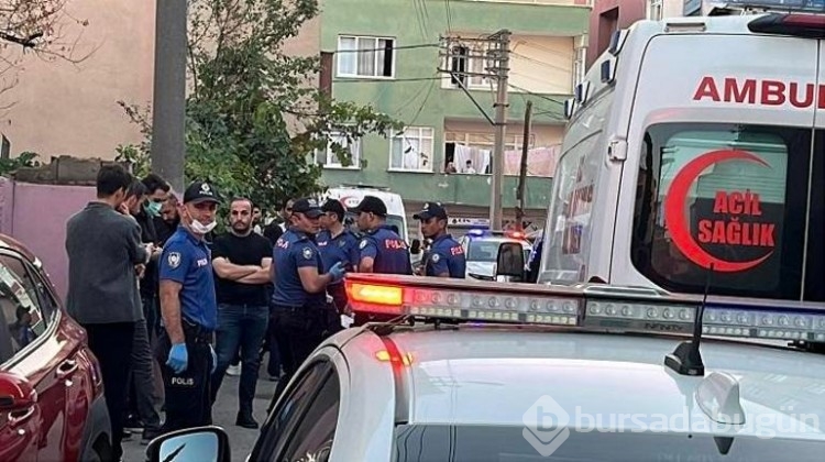 Kötü koku gelen evde anne- kız ölü bulundu