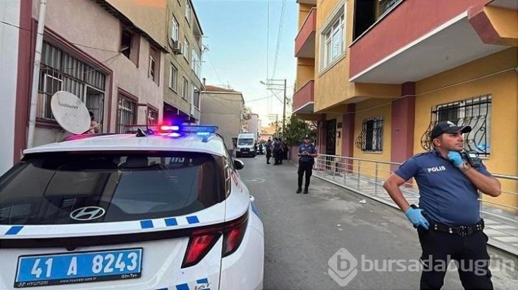 Kötü koku gelen evde anne- kız ölü bulundu