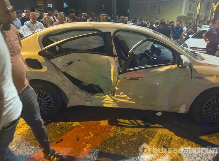 Muş'ta trafik kazası: 3 kişi yaralandı