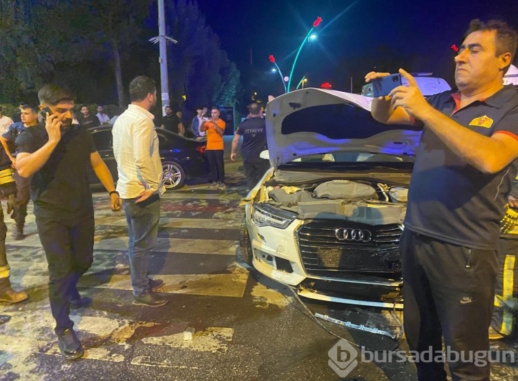 Muş'ta trafik kazası: 3 kişi yaralandı