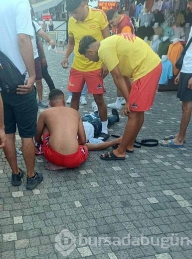 Silahlı saldırıda 1'i turist, 3 kişi yaralandı