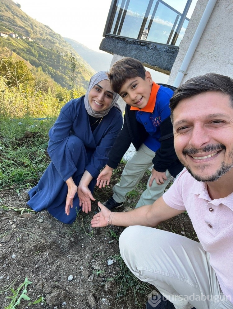 Minikler, gelecekleri için ağaç dikti