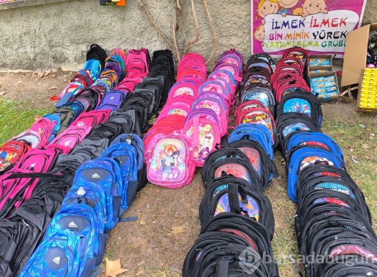 Hayırseverler bin 350 öğrenciye okul eşyaları hediye etti