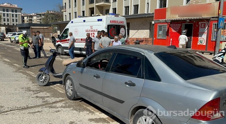 Otomobille çarpışan motosikletin sürücüsü yaralandı
