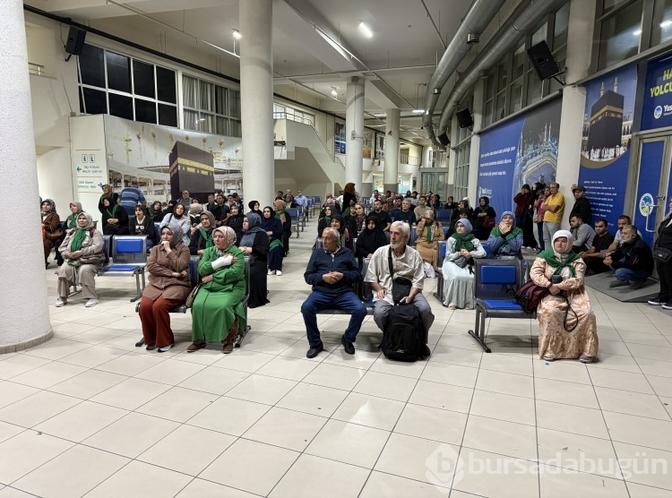 İşitme engellilerin umre heyecanı..