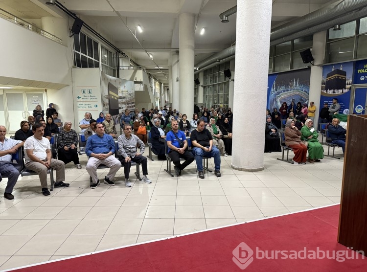 İşitme engellilerin umre heyecanı..