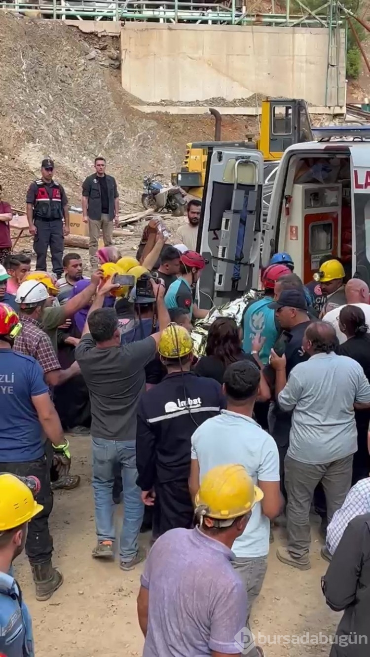 Göçükten sağ olarak kurtarılıp alkışlarla karşılanan madenci, hayatını kaybetti