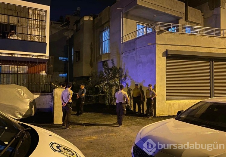 5 yaşındaki çocuğunu bıçaklayarak öldürdü