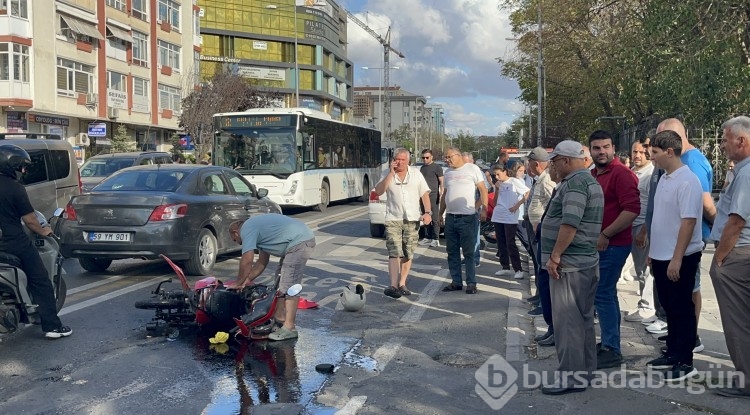 İki otomobilin arasında kağıt gibi ezildi