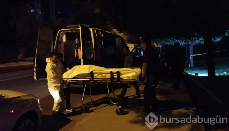 Ağaca asılı halde ölü bulundu