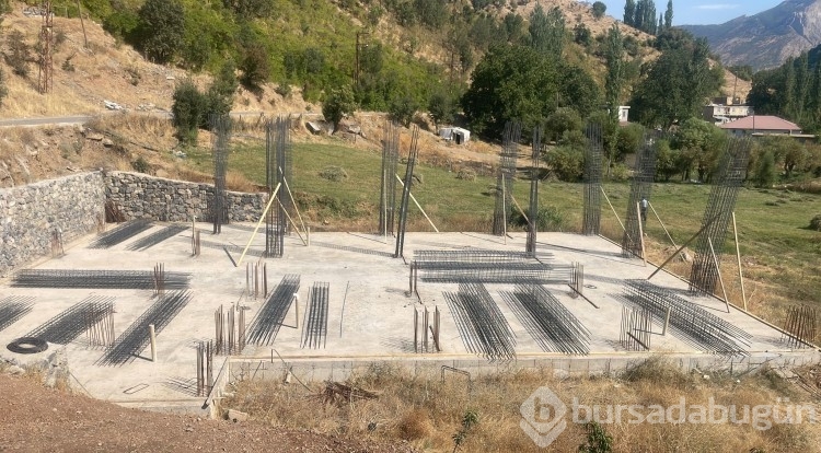3 yıl önce temeli atılan cami tamamlanamadı, köylüler yardım çağrısında bulundu