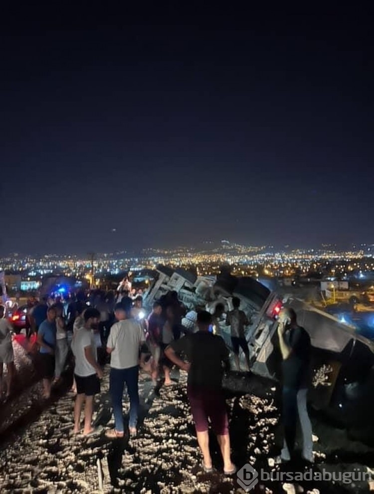 Freni patladı devrildi, sürücü kayıplara karıştı