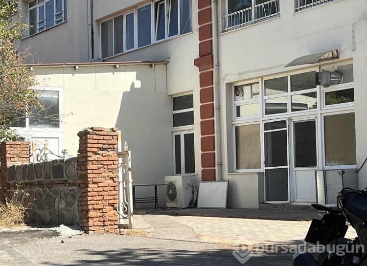 Liselilerin tehlikeli şakasında bir öğrenci ölümden döndü
