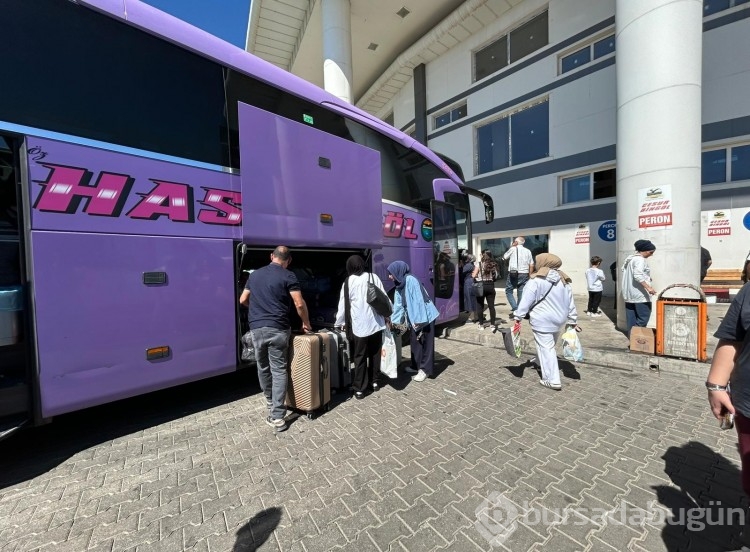Üniversite sezonu açıldı, otogarlarda yoğunluk başladı
