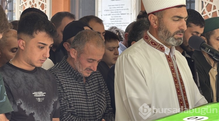 Çakmak gazı ikizleri ayırdı
