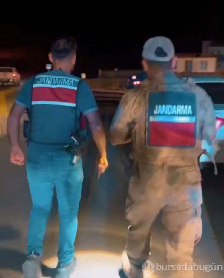 Van'da 720 paket kaçak sigara ele geçirildi