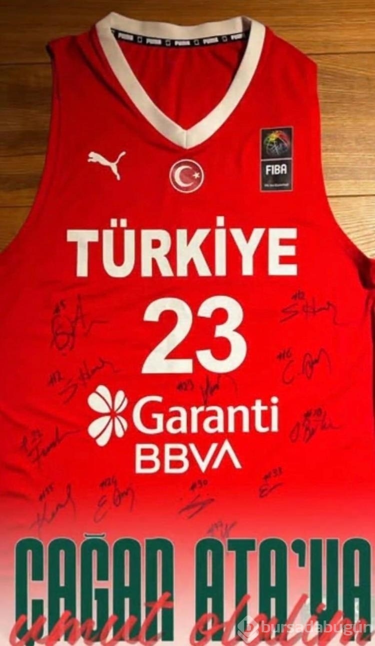 Milli basketbolcu Alperen Şengün'ün forması, SMA hastası Çağan Ata için 1 milyon TL'den açık artırmada