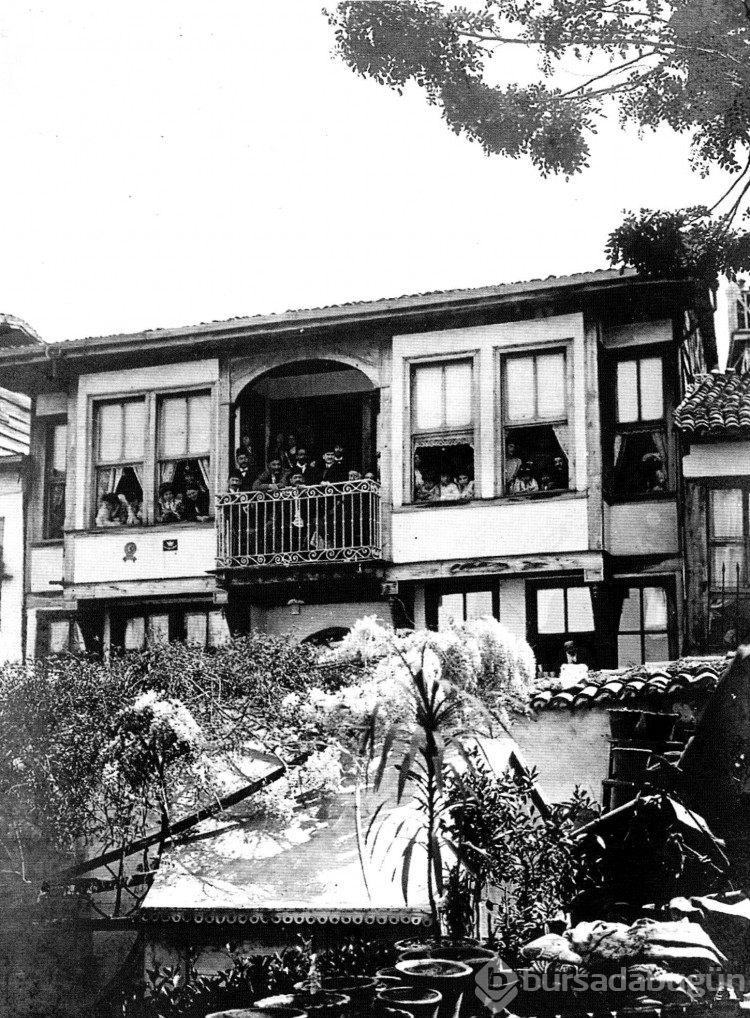 Arşivden Çıkan Kareler: İşte Bursa'nın Unutulmaz Eski Fotoğrafları