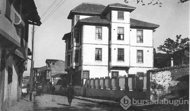 Arşivden Çıkan Kareler: İşte Bursa'nın Unutulmaz Eski Fotoğrafları