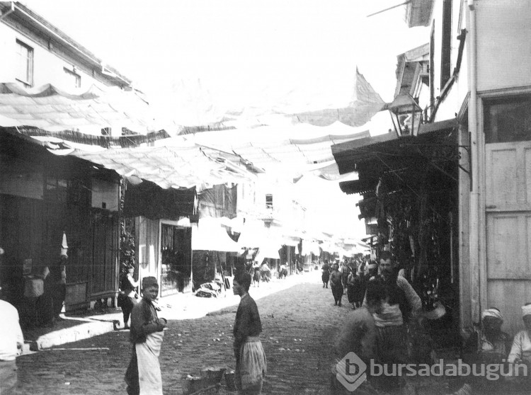 Arşivden Çıkan Kareler: İşte Bursa'nın Unutulmaz Eski Fotoğrafları