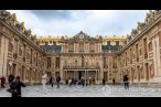 Versay Sarayı'ndan Trevi Çeşmesi'ne: Barok m...