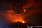 Endonezya'daki Ruang Yanardağı patladı