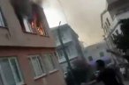 Bursa'da 3 katlı binada yangın paniği
