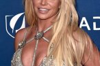 Britney Spears yeniden gelinlik giydi: Payla...