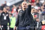 Mourinho'nun İstanbul'daki hayatı takip edil...