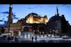 Yapay zekayla korunan o camii!