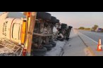 Tanker devrildi şoför öldü!