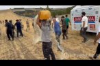 Kaçak yapıları yıkıldı, kendilerini yakmaya ...