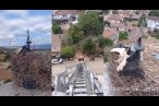 Cami kubbesinde ayağı aleme sıkıştı! Yardımı...
