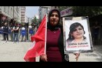 Kızı dağa kaçırılan anne: Silah yerine kalem...