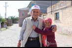 İşitme engelli çift ürettikleri ürünleri tur...