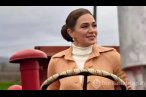 Özge Borak üniversiteli oldu