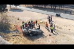 Gaziantep'te şarampole devrilen otomobilin s...