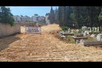 Selanik göçmenlerinin mezarları, yol olmayacak