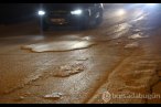 Seyir halindeyken yola beton döken mikser, v...