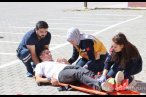 Öğrencilere uygulamalı ilk yardım eğitimi