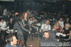 Bursa gecelerinde dur durak yok